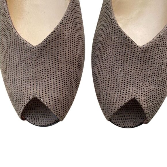 Bruno Magli Leather Mini Wedge Peep Toe Heels Taupe 7.5 - Picture 4 of 9